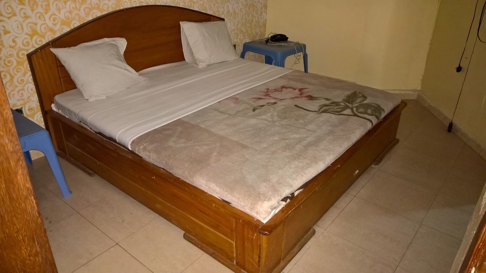 Hotel Pour Vous Kinshasa Exterior photo